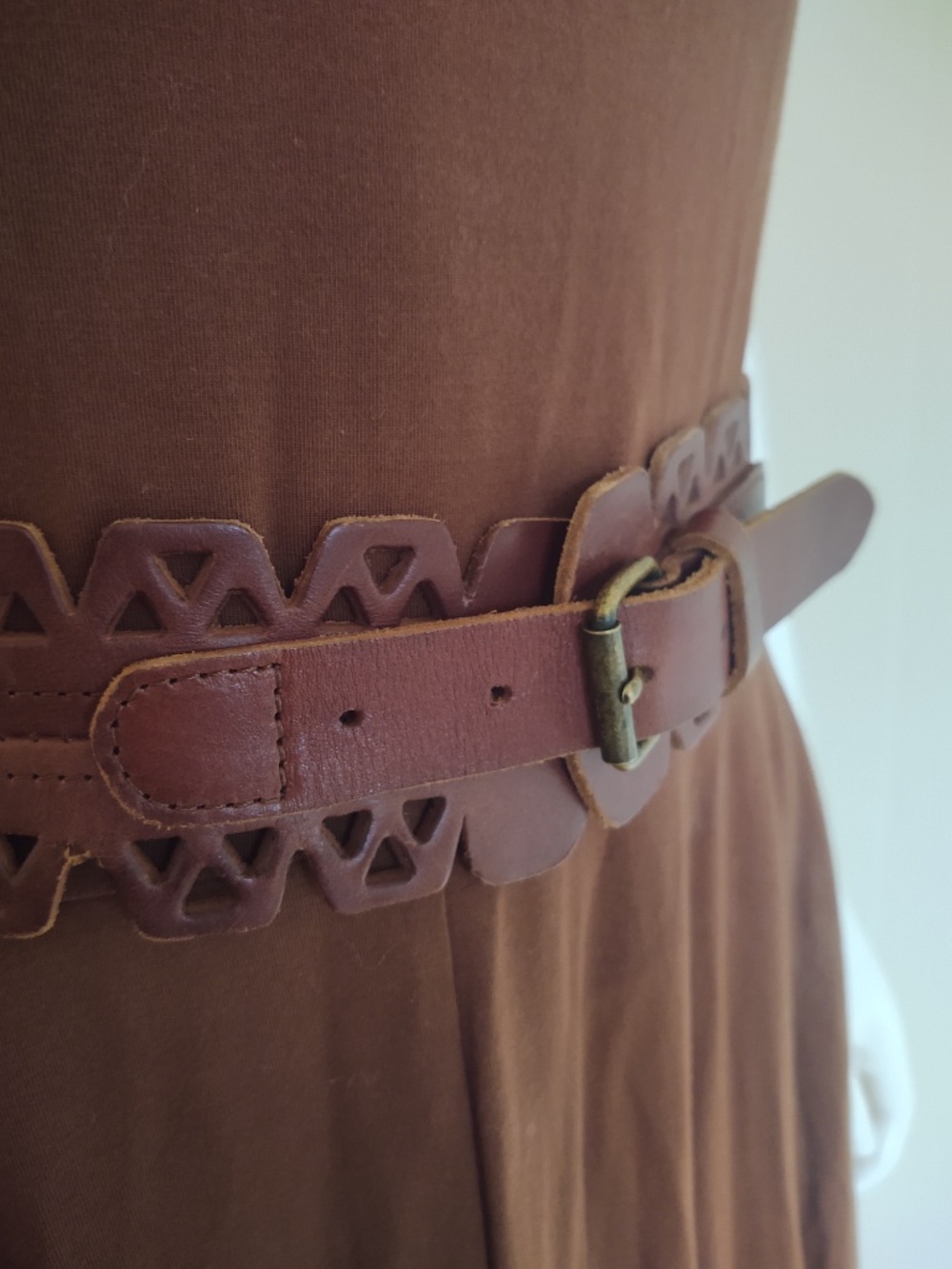VTG G. Hensler Saddle Leather Corset Belt 30 - 33 inches - Picture 2 of 9